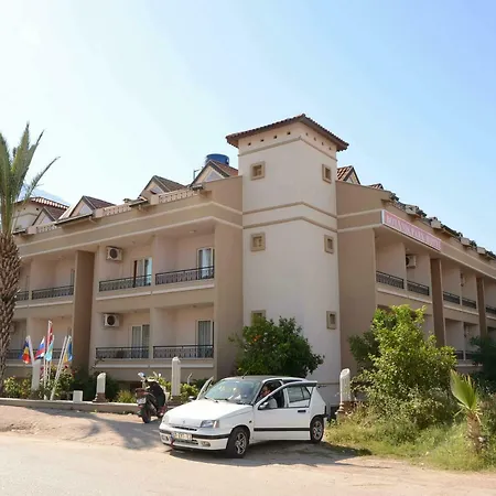 Botanik Park 3*